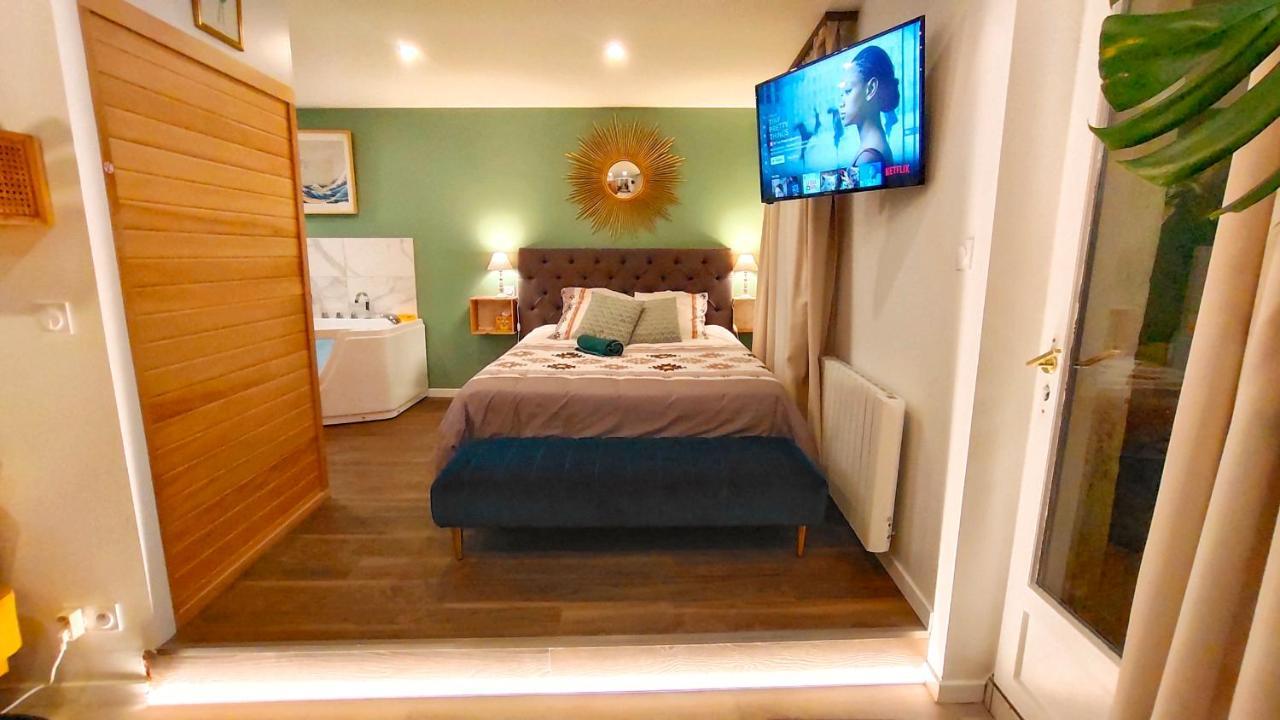Votre Escale Jungle Sauna & Spa 尼奥尔 外观 照片